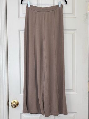 Aritzia Wide-Leg Knit Pants in Taupe Brown